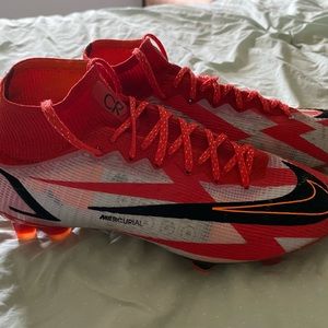 Nike Mercurial Superfly 8 Elite CR7 FG Soccer Cleats